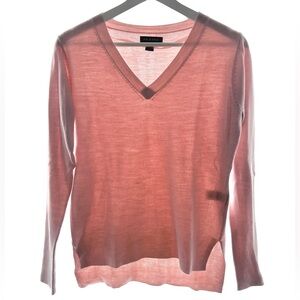 Primark dusty pink v-neck sweater-knit shirt size 0/2
